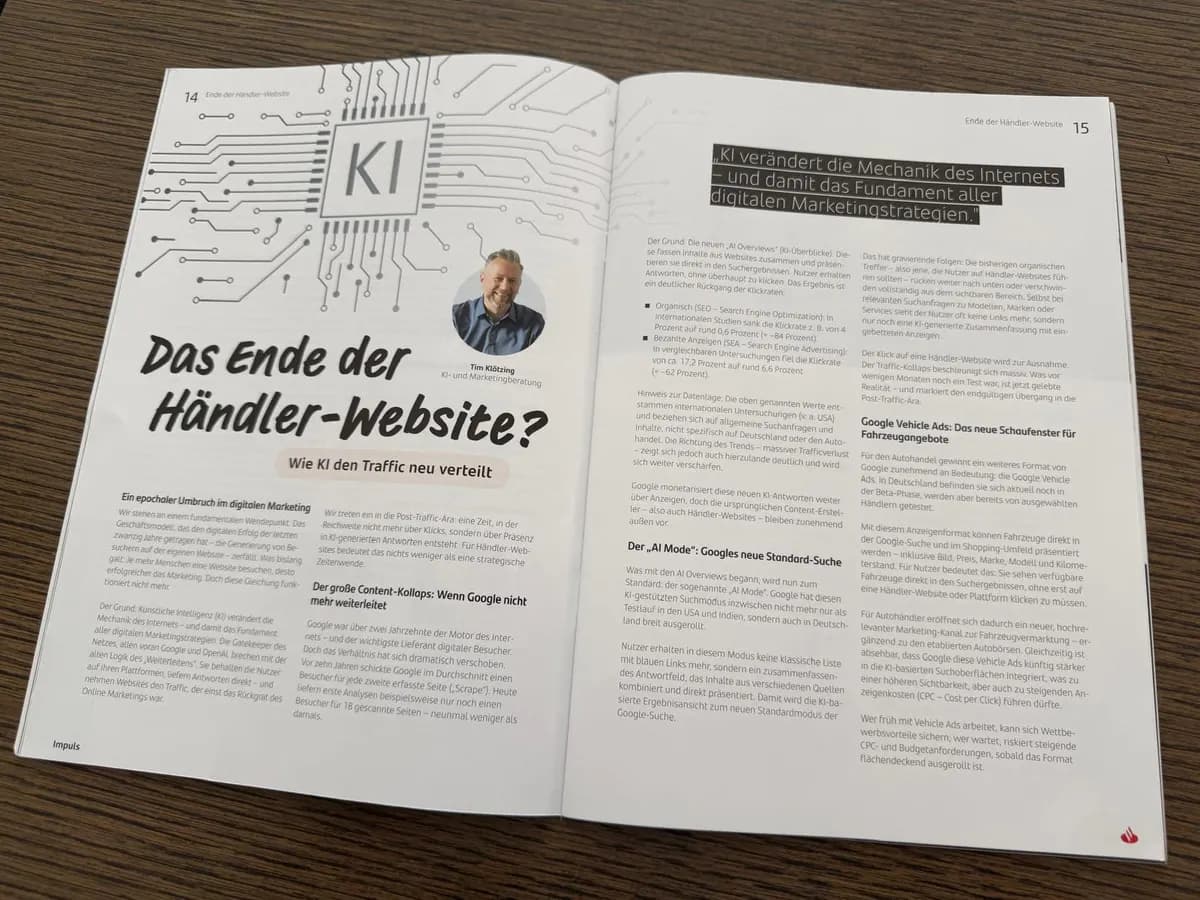 Aufgeschlagenes Heft Santander Impulse mit dem Beitrag Das Ende der Händler-Website? von Tim Klötzing